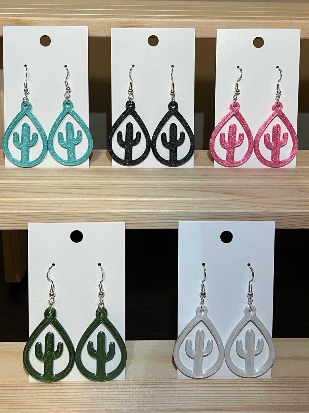 1 Pair 3d printed cactus drop earrings